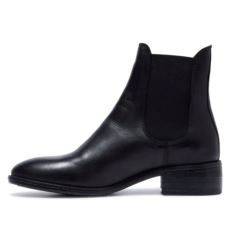 Delicio Black Leather Ankle Boots