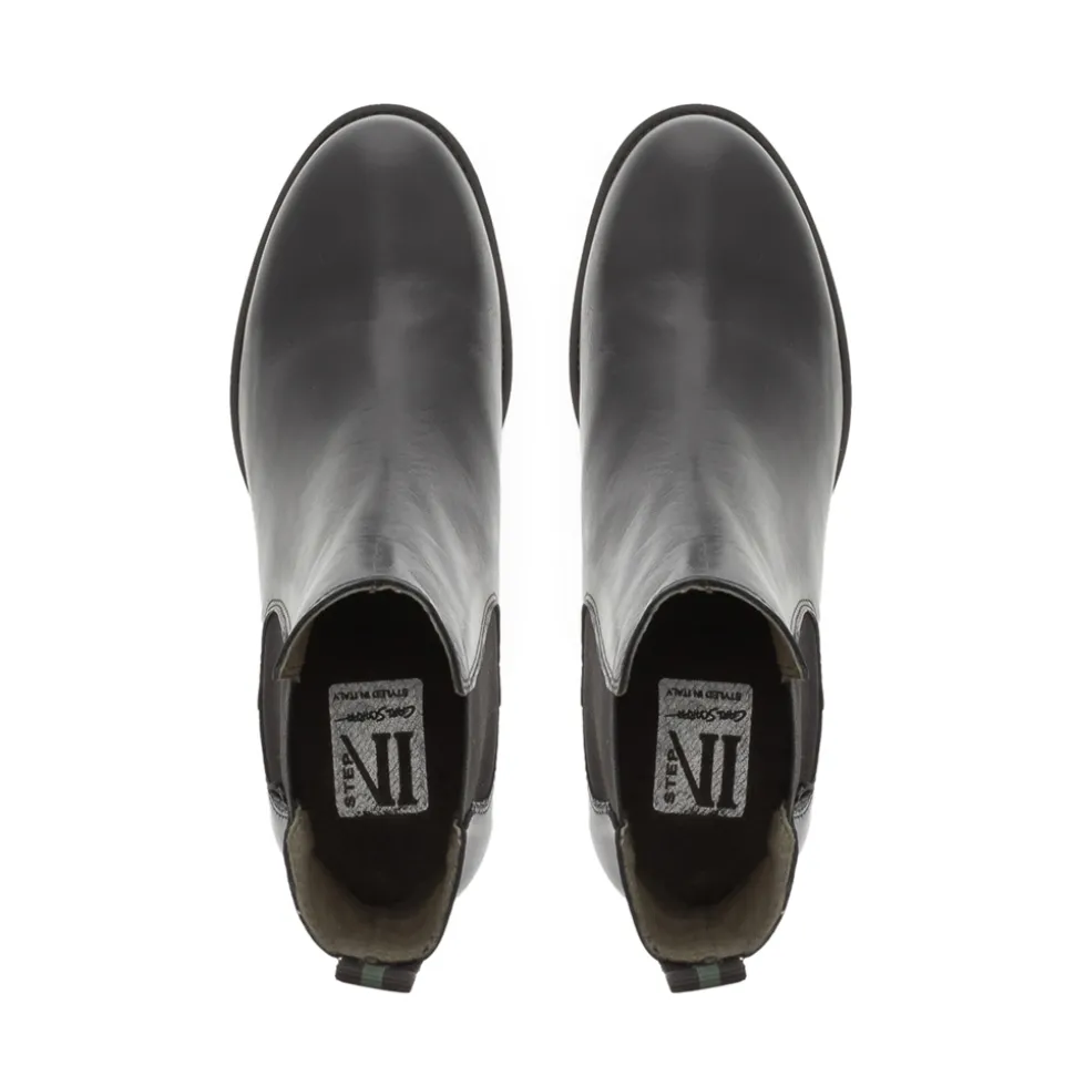 Jax Black Leather Chelsea Boots