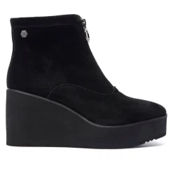 Koliana Black Suede Ankle Boots