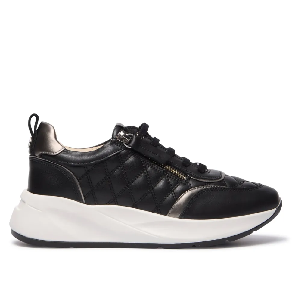 Lestina Black Leather Leisure