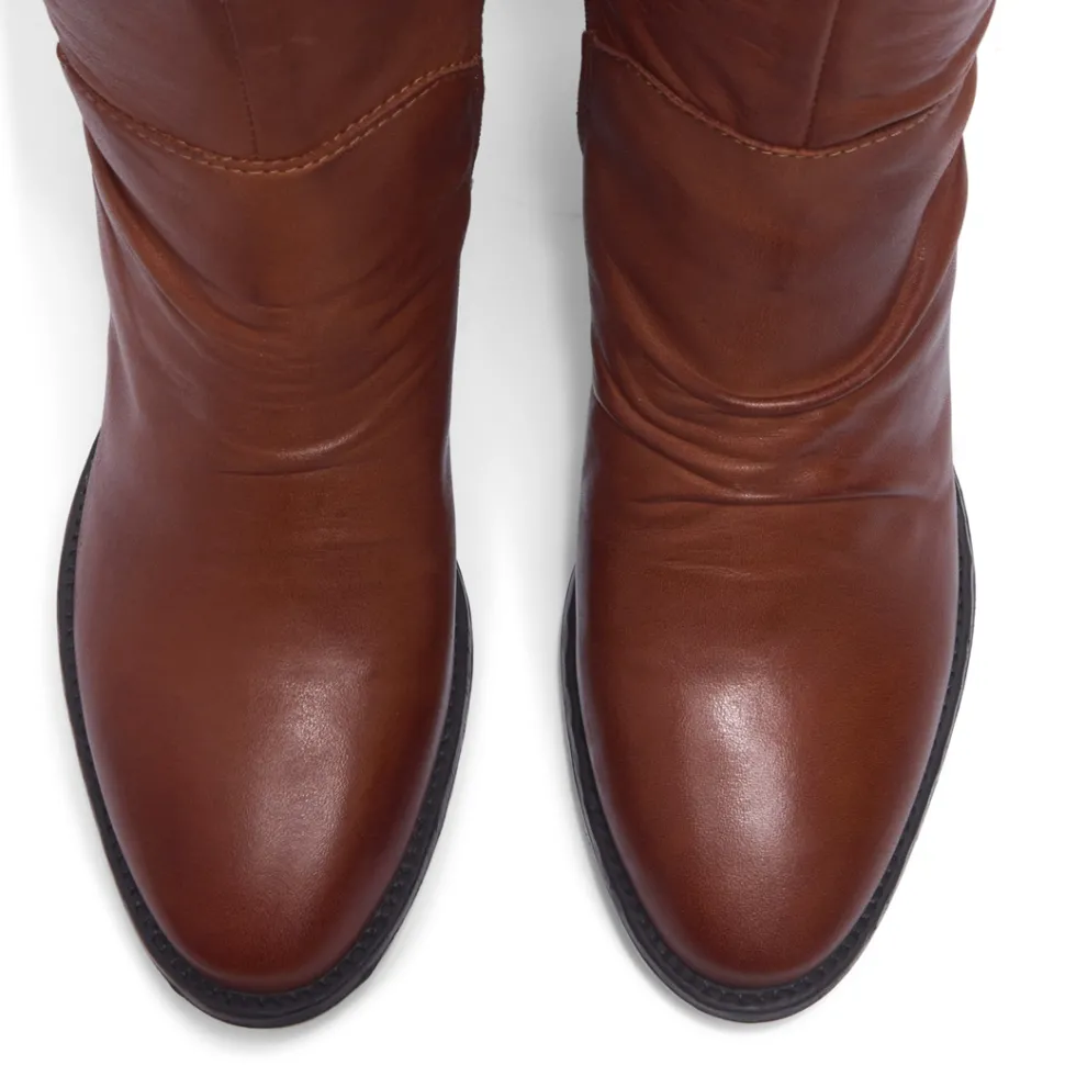 Lodeve Tan Leather Ankle Boots