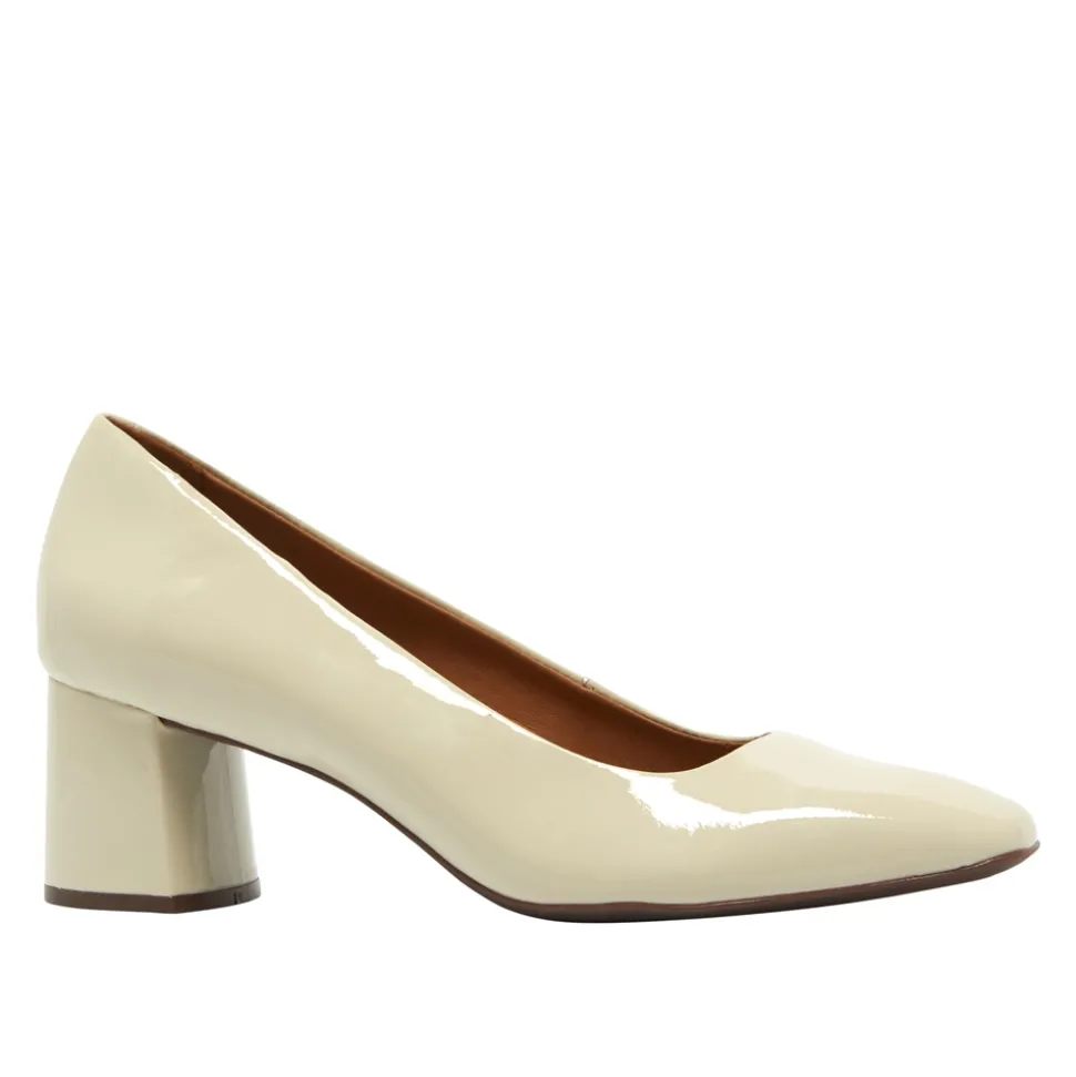 Medola Off White Patent Leather Courts