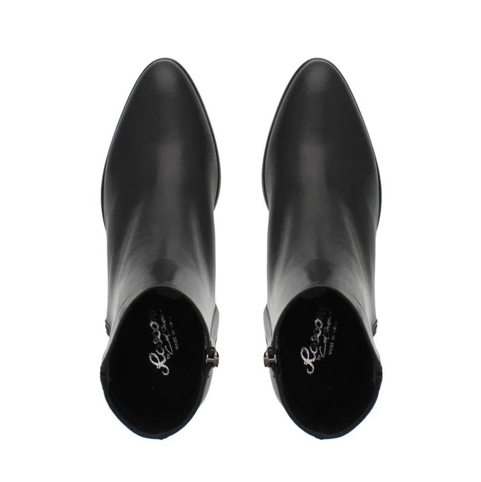 Megan Black Leather Ankle Boots
