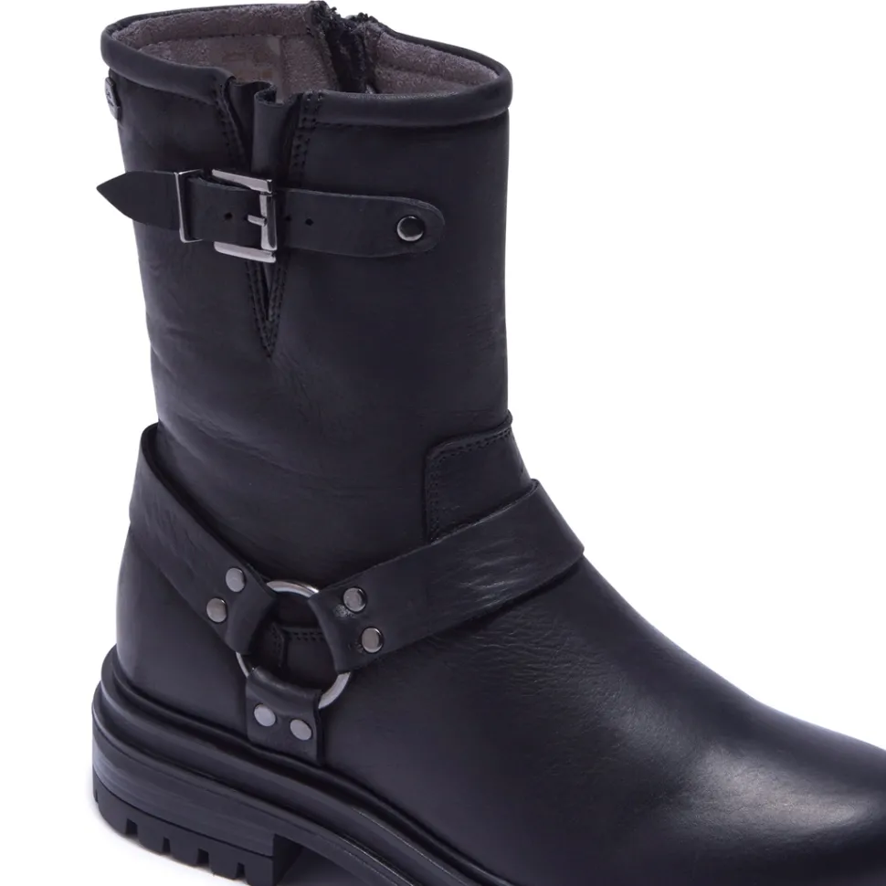 Molize Black Leather Ankle Boots