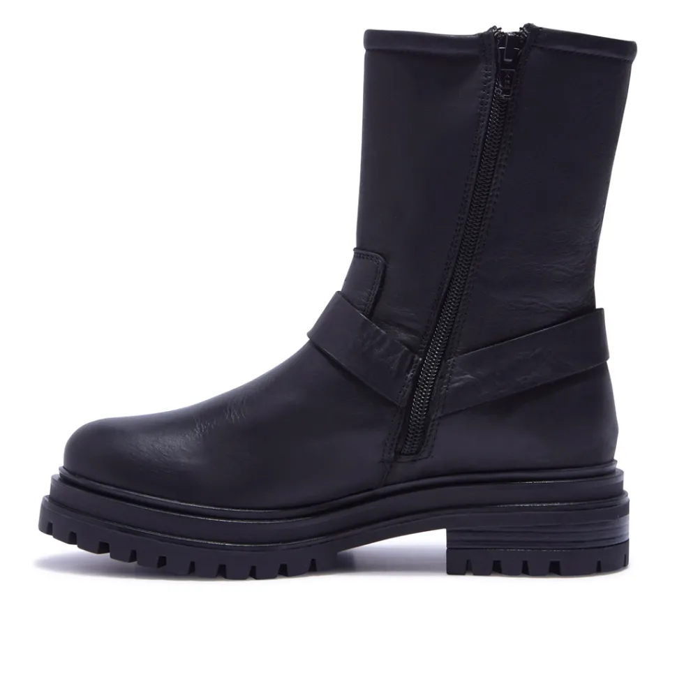 Molize Black Leather Ankle Boots