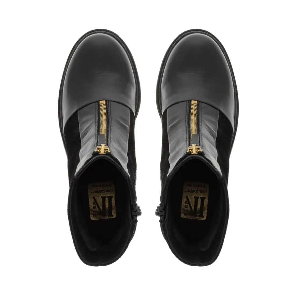 Ranzoni Black Leather Ankle Boots