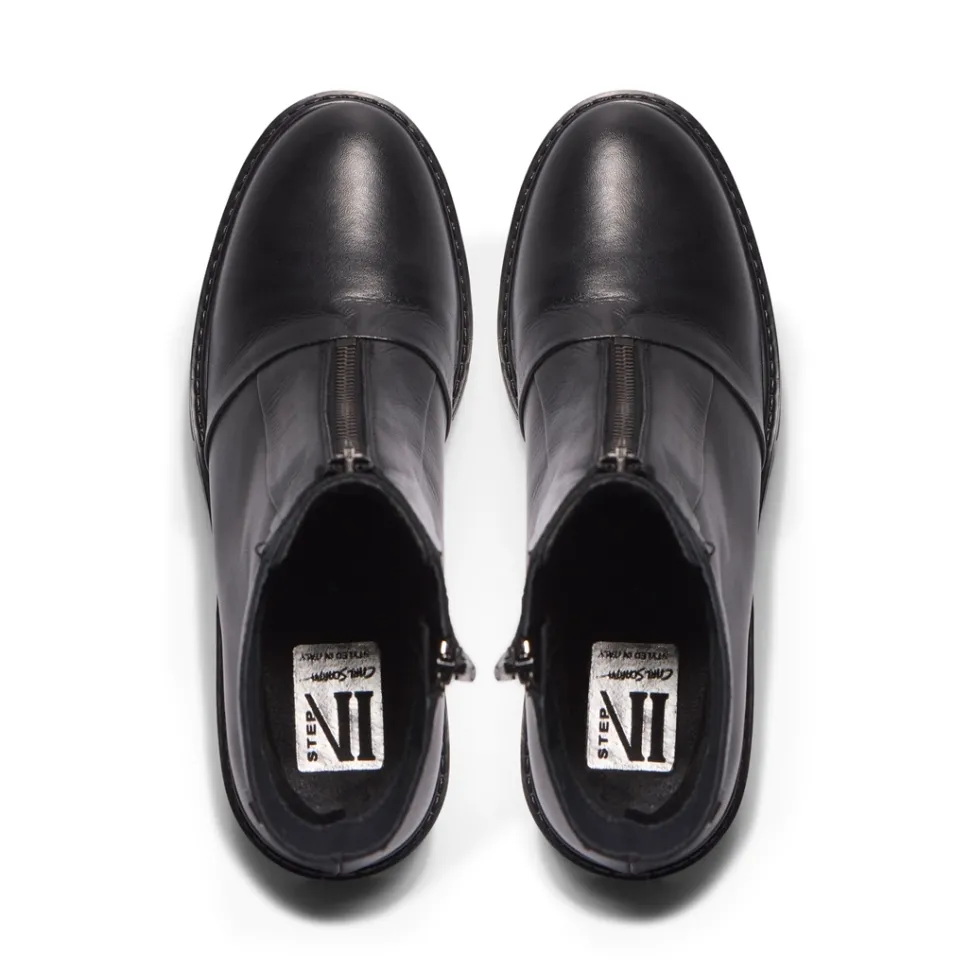 Sanica Black Leather Ankle Boots