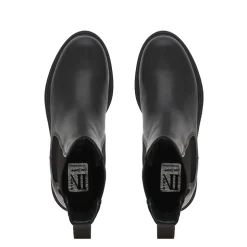 Selessia Black Leather Chelsea Boots
