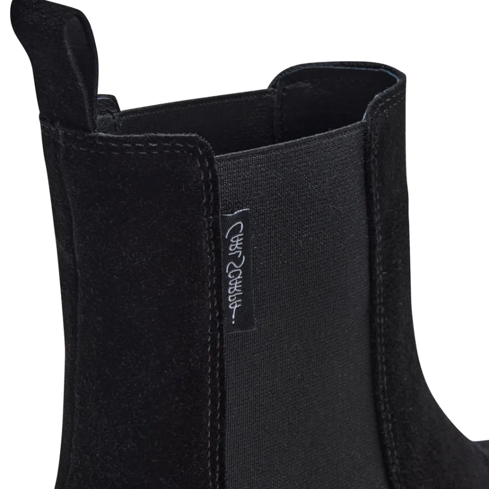 Selessia Black Suede Ankle Boots