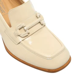 Senso Off White Leather Block Heel Loafers