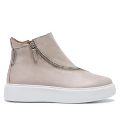 Serpa Beige Leather Trainers