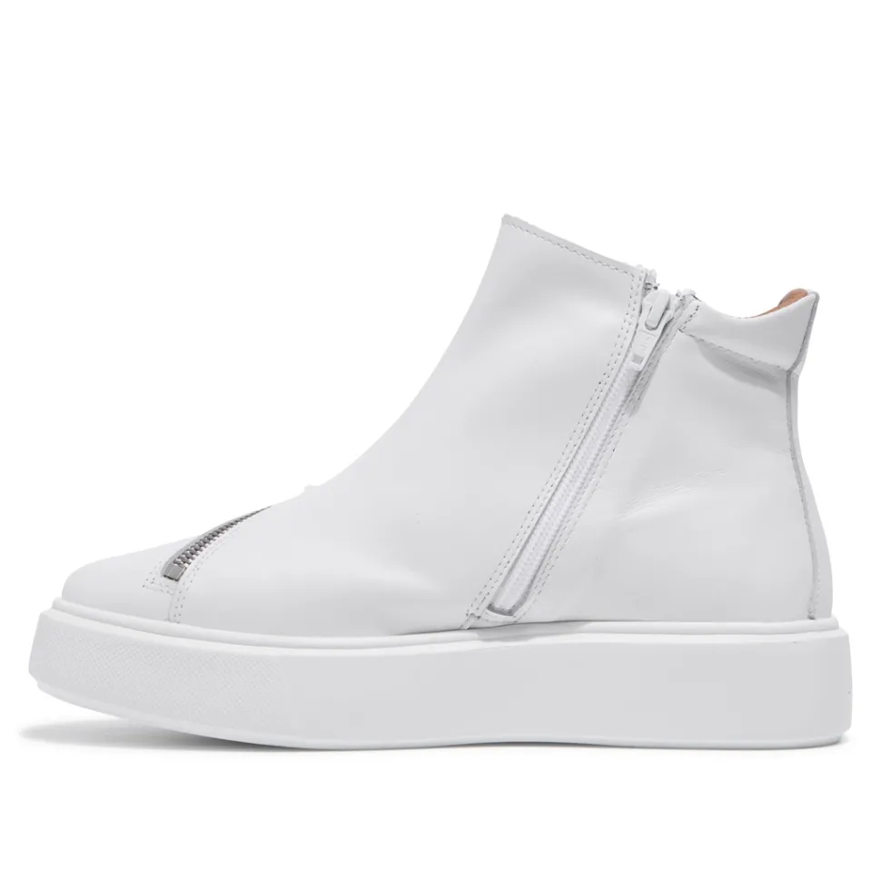Serpa White Leather Trainers