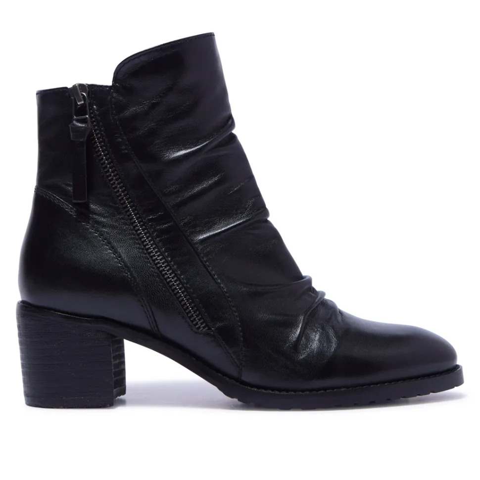 Trizeppe Black Leather Ankle Boots
