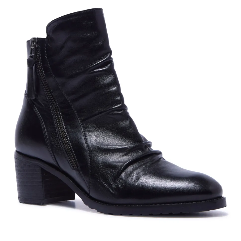 Trizeppe Black Leather Ankle Boots